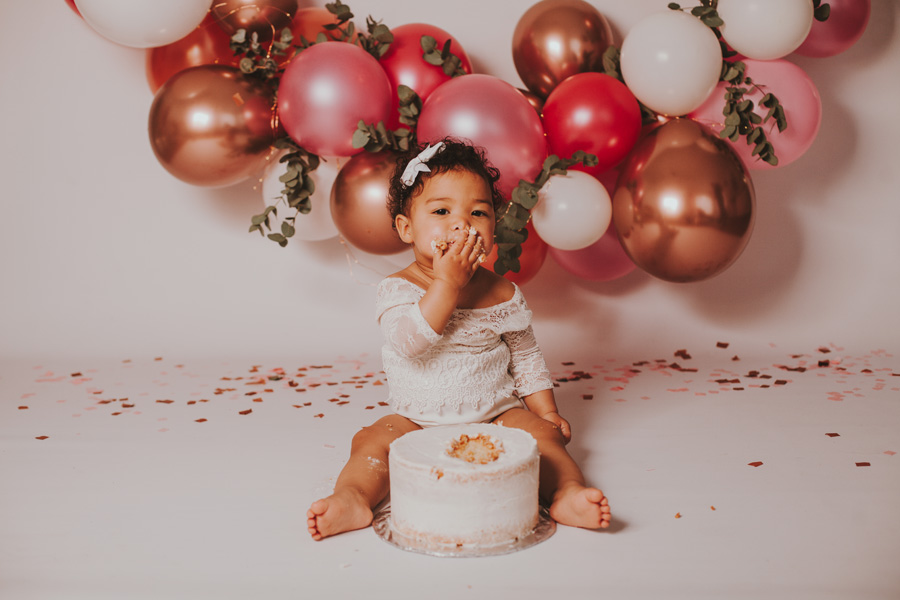 Hannah Pink and Gold Cake Smash | Cape Town Photographer