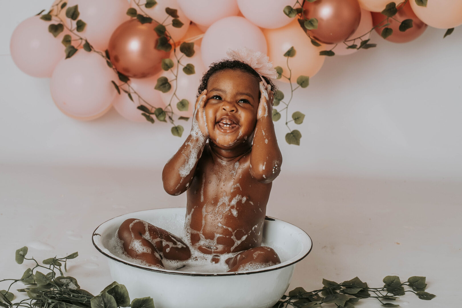 cake smash photography cake smash photo shoot cape town photographer amy green photography to remember