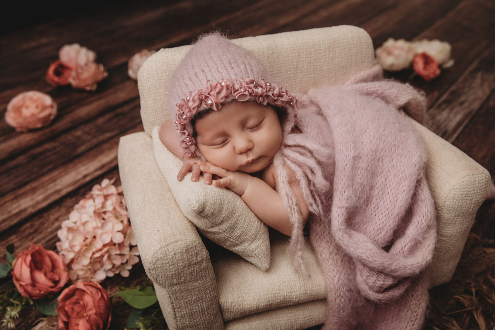 photographer photographer cape town pink girl;s newborn photo shoot amy green