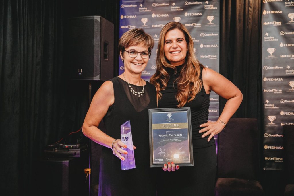 Winners receiving recognition at the GuestRevu GREAT Awards dinner