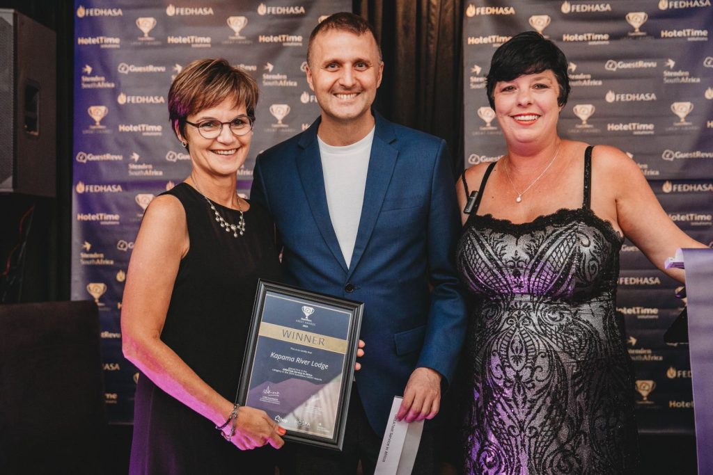 Winners receiving recognition at the GuestRevu GREAT Awards dinner