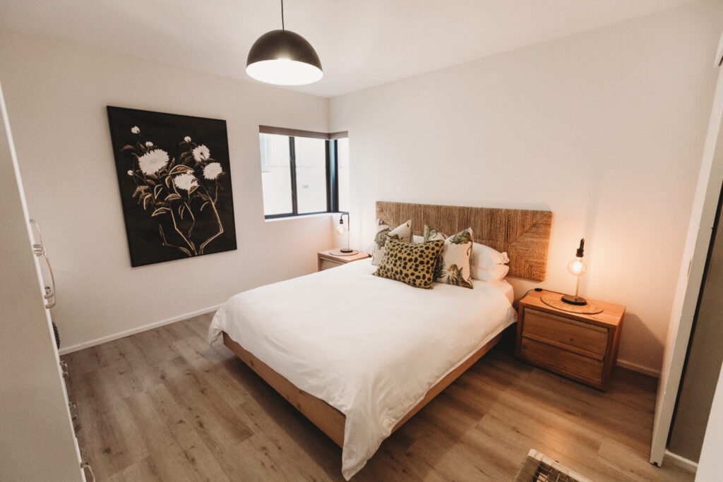 Cozy Airbnb bedroom in Stillbaai holiday rental