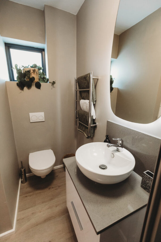 Airbnb bathroom photography in Stillbaai